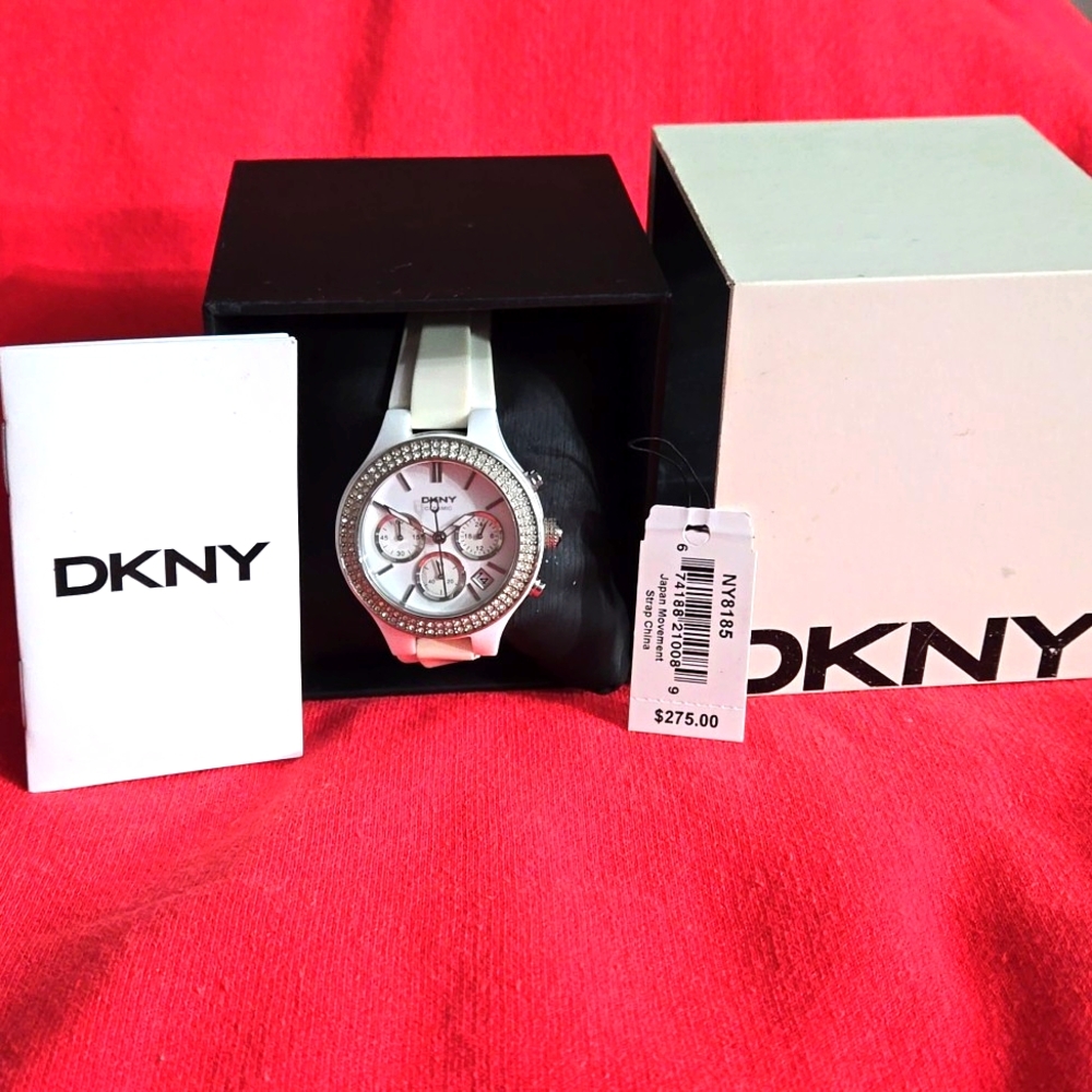 DKNY Watch ⌚️